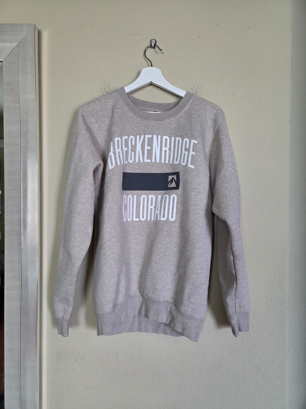 Breckenridge Colorado Men's Crewneck Sweatshirt - Tan